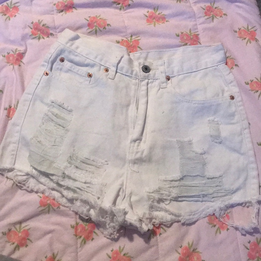 Signature 8 White destroyed denim shorts